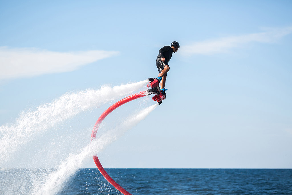 Reasons-Why-You-Should-Rent-A-Flyboard-This-Summer-_-Rent-a-Flyboard-at-Gull-Lake-in-Brainerd,-MN